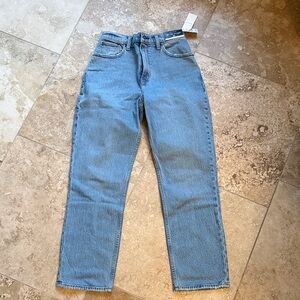 Abercrombie Curve Love 90’s Straight Ultra High Rise Jeans